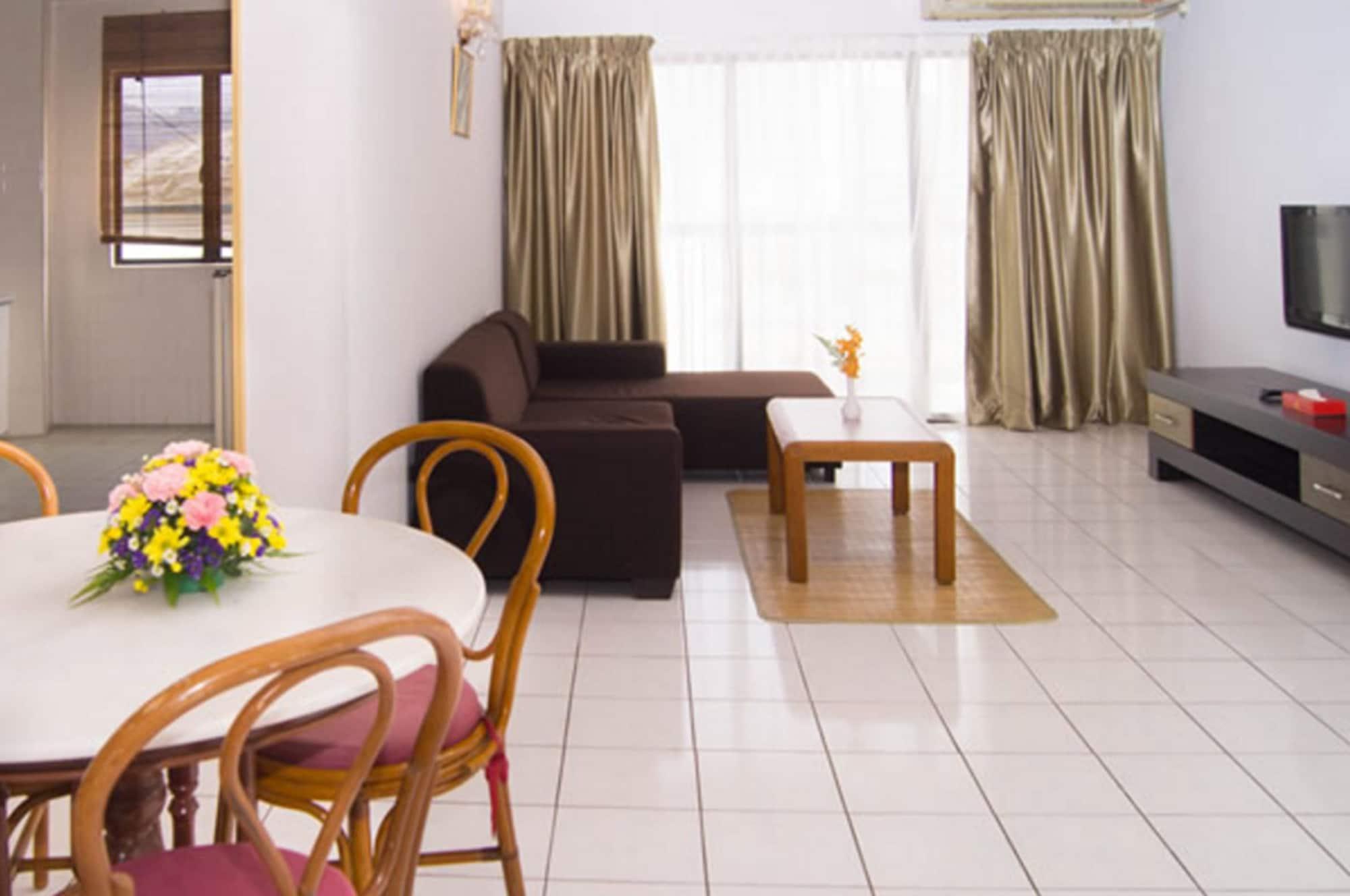 Hotel Grand Continental Kuantan Exterior photo