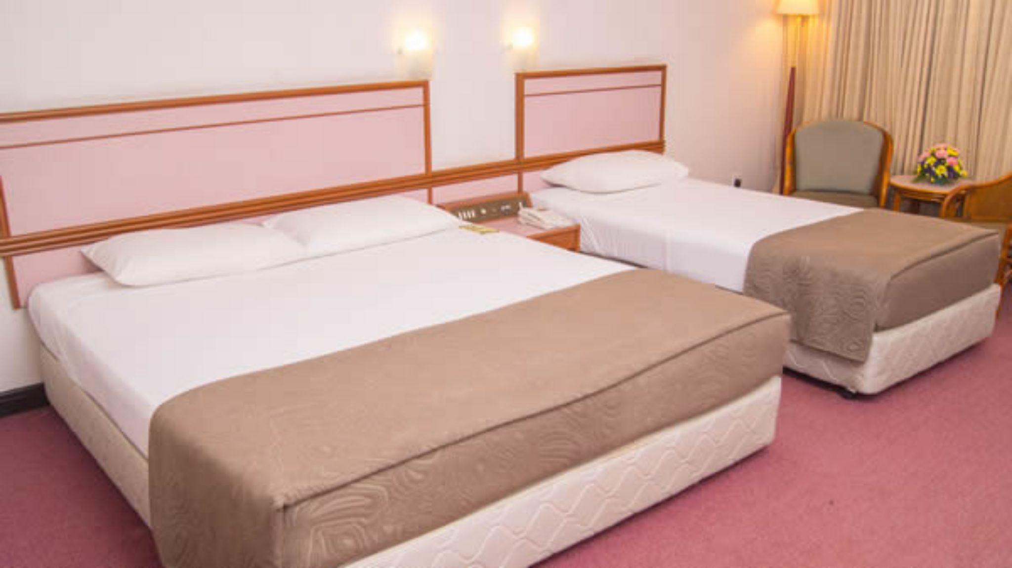 Hotel Grand Continental Kuantan Exterior photo