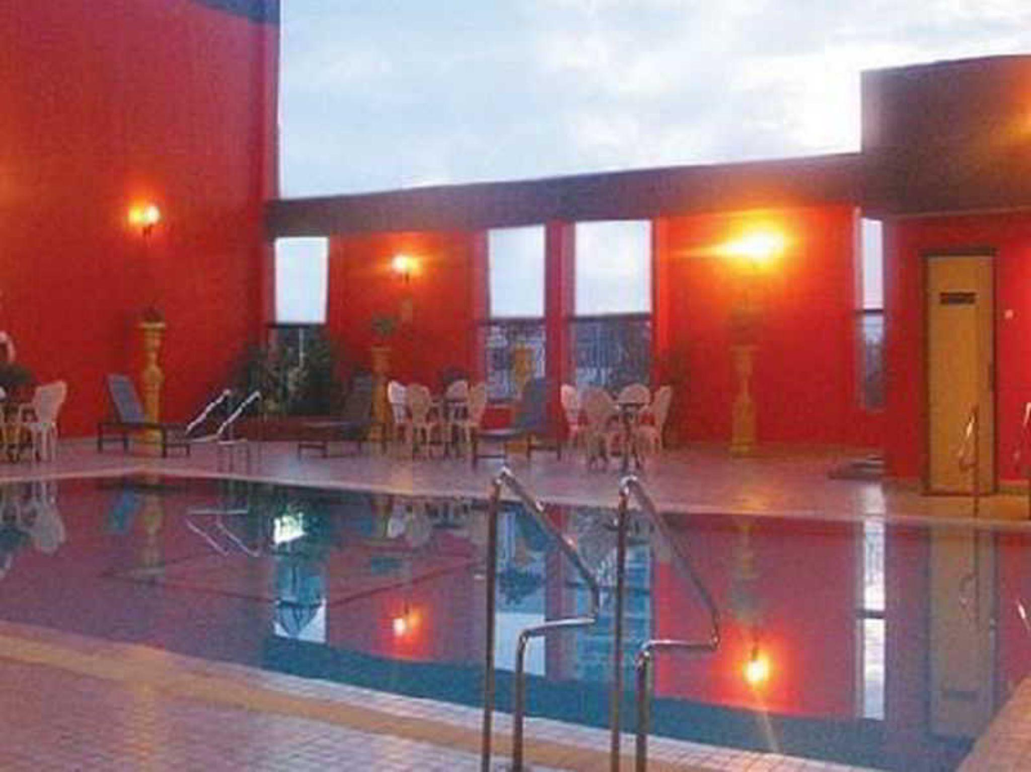 Hotel Grand Continental Kuantan Exterior photo