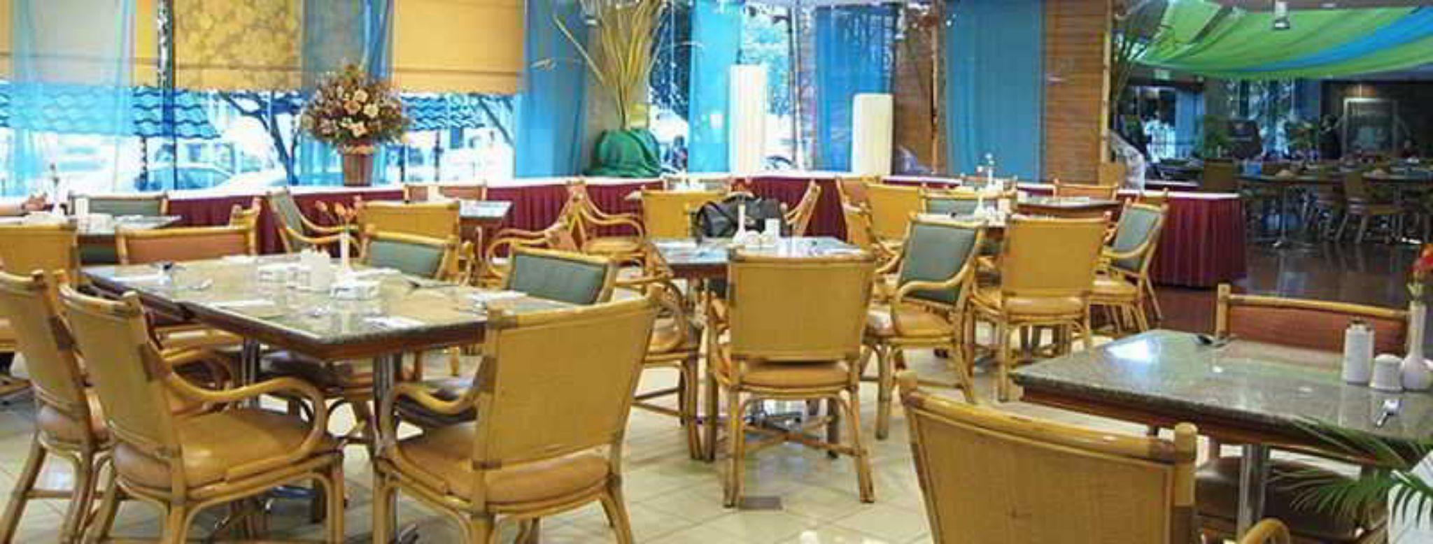 Hotel Grand Continental Kuantan Exterior photo